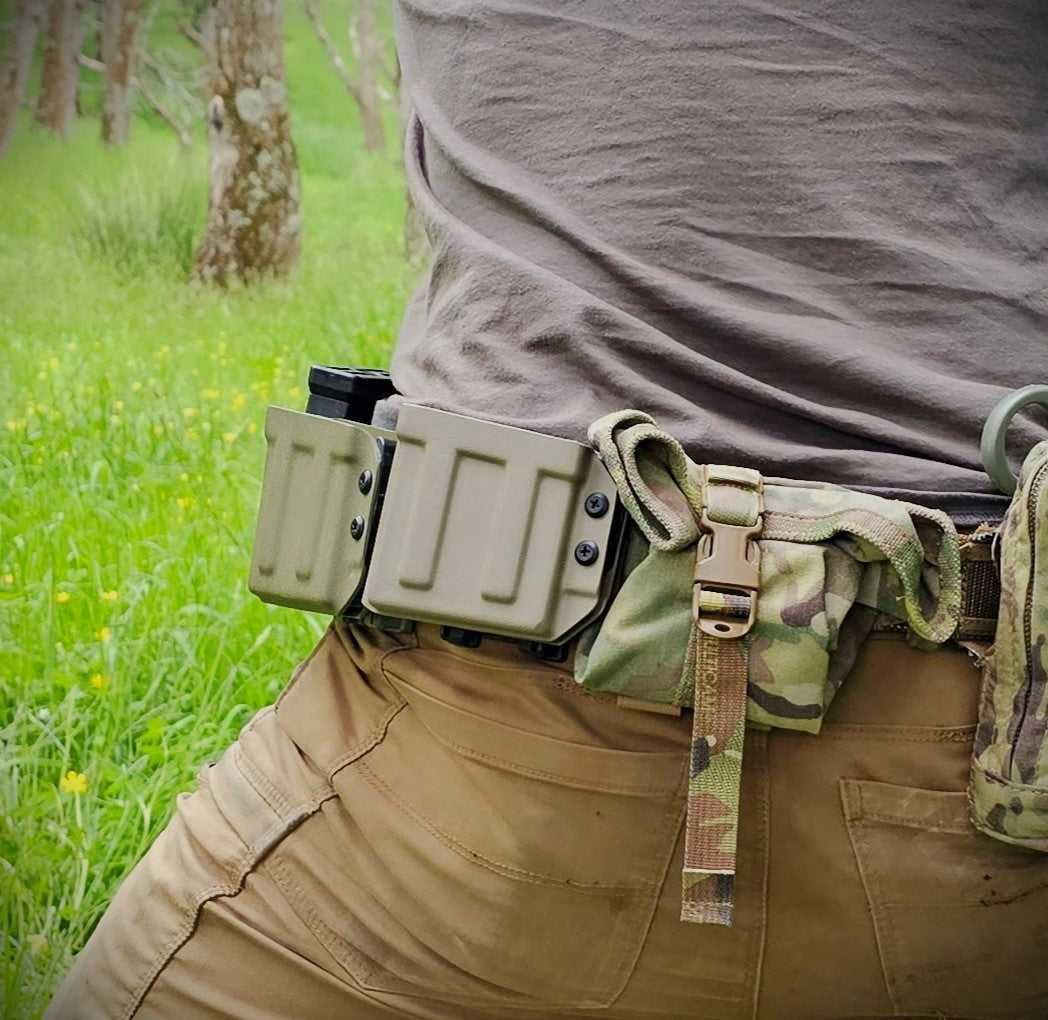 AICS Mag Carrier